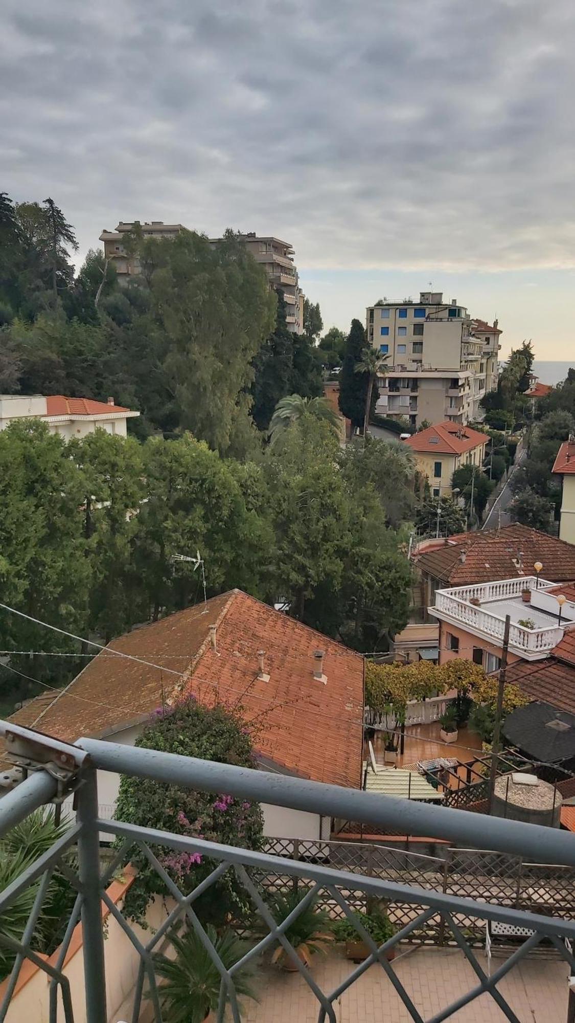Casa Francesca Con Parcheggio Gratuito Sanremo Exterior foto