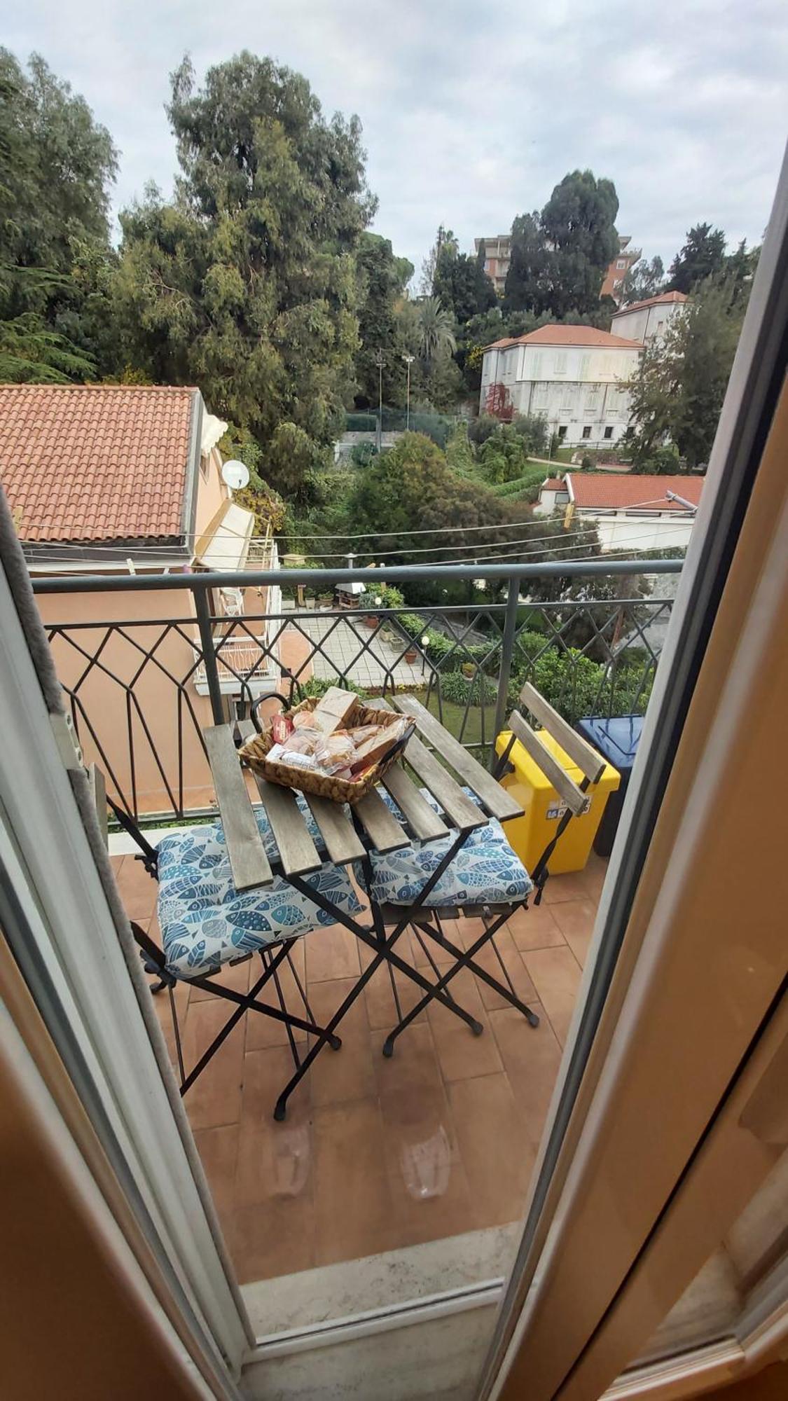 Casa Francesca Con Parcheggio Gratuito Sanremo Exterior foto