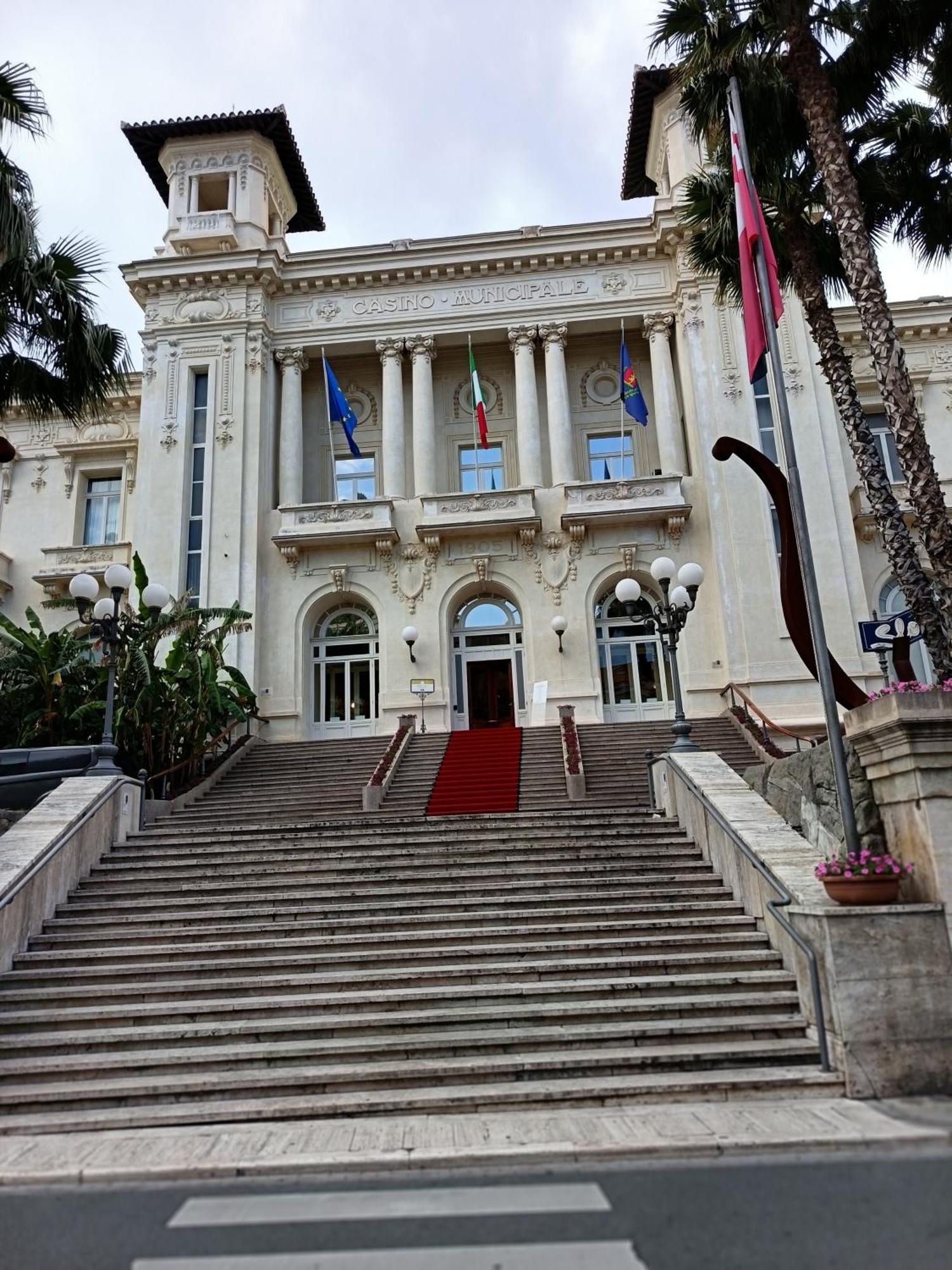 Casa Francesca Con Parcheggio Gratuito Sanremo Exterior foto